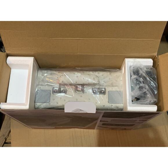 Crosley Cruiser Plus Turntable-CR8005F-WO - Picture 3 of 6